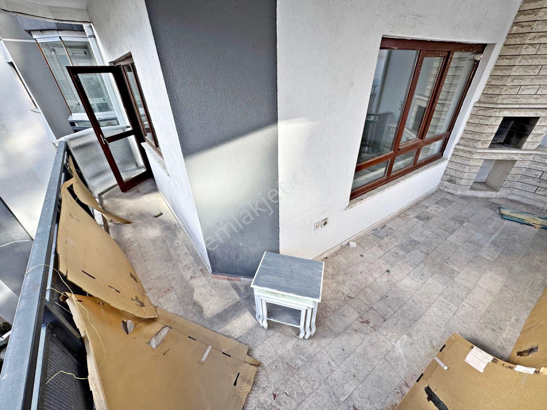 Gold Emlaktan Bağcı Caddesi Üzerinde Asansörlü 2 Bloklu Sitede Katta 3+1 Kiralık Daire - Görsel 31