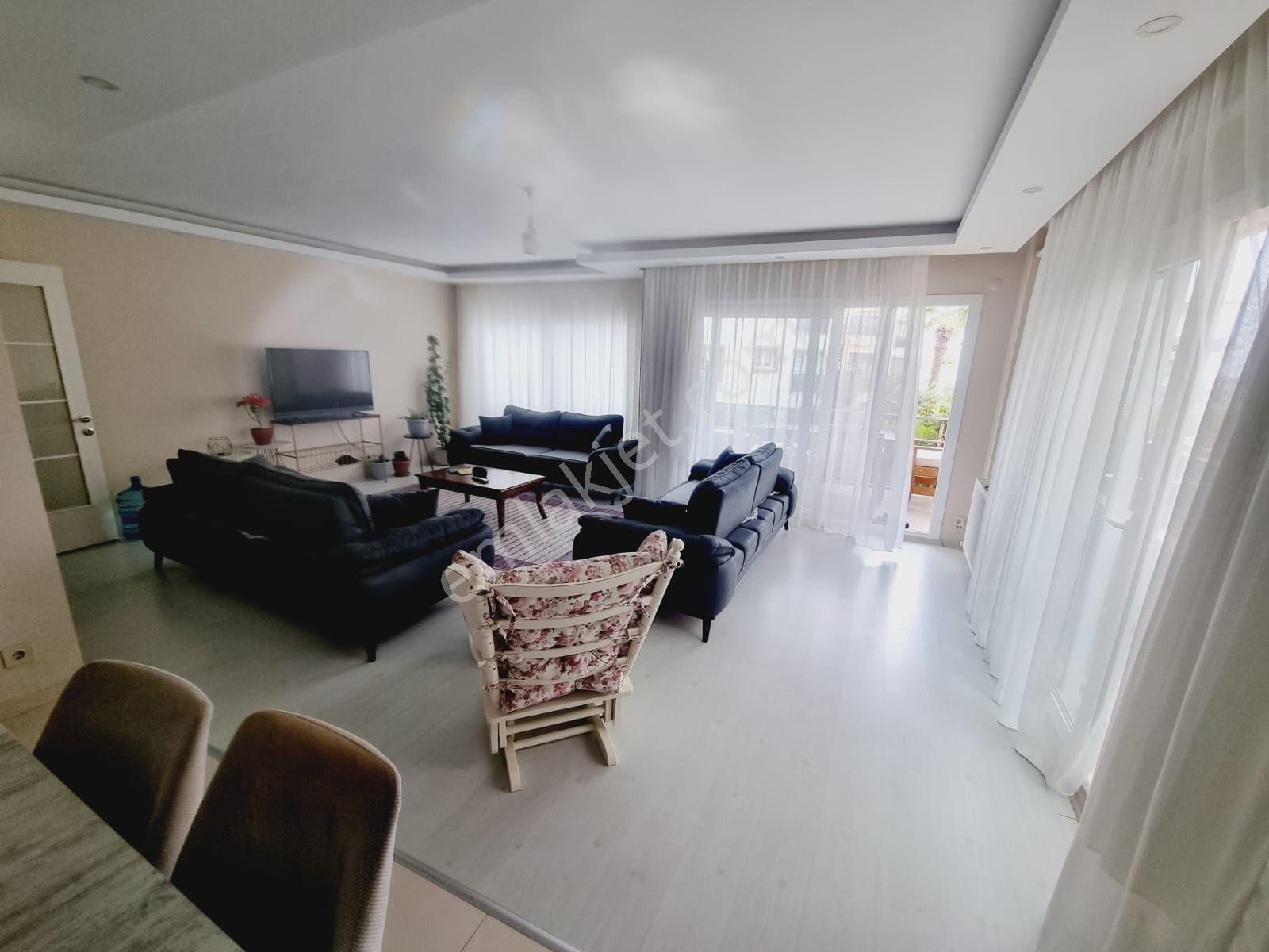 Havuzlu Site Geniş Daire Bahçe Kat - Görsel 8