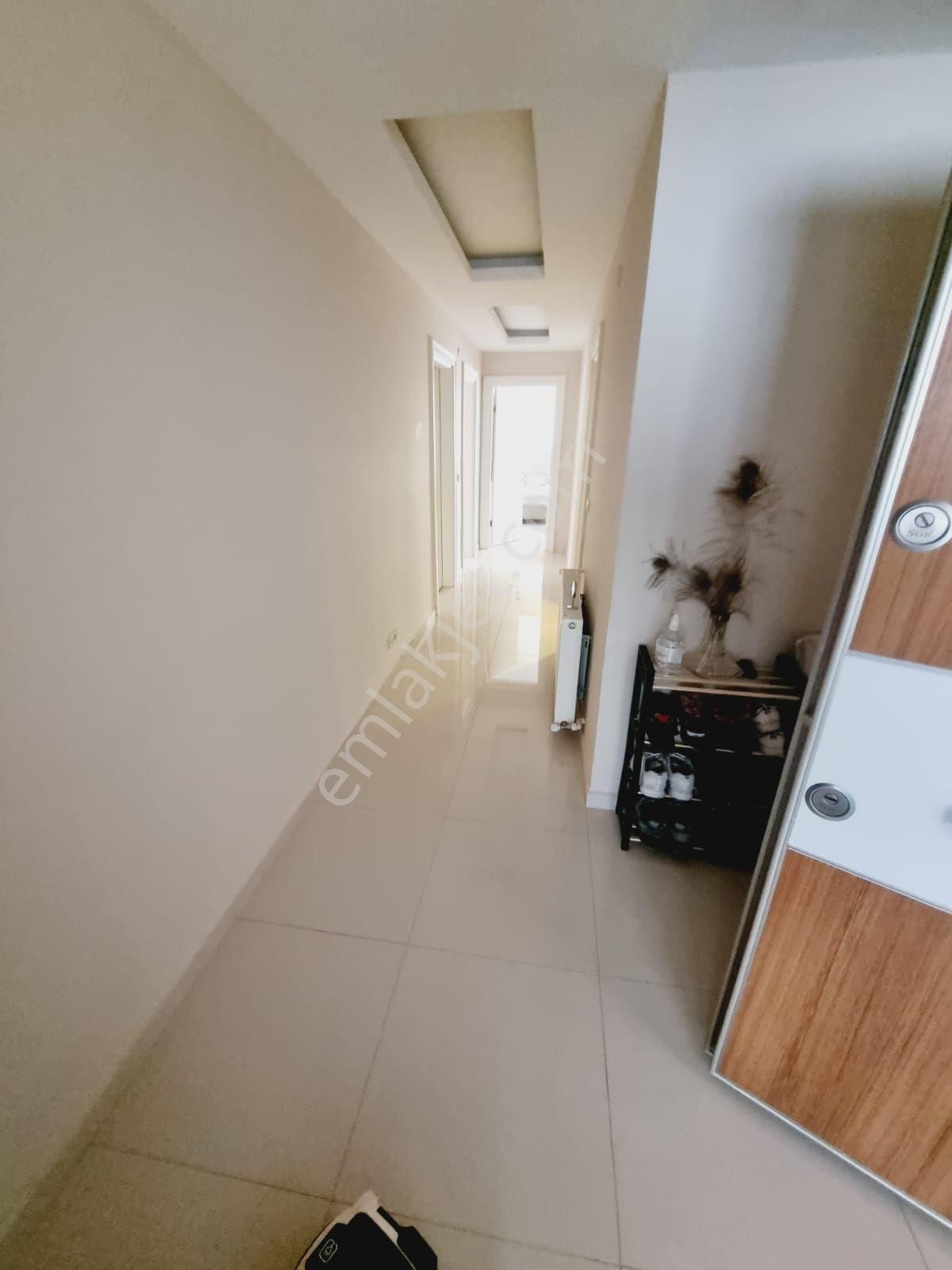 Havuzlu Site Geniş Daire Bahçe Kat - Görsel 5