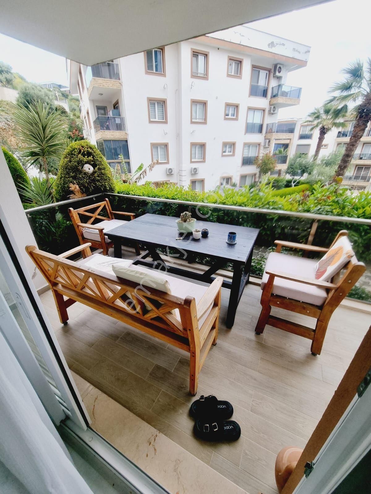 Havuzlu Site Geniş Daire Bahçe Kat - Görsel 7