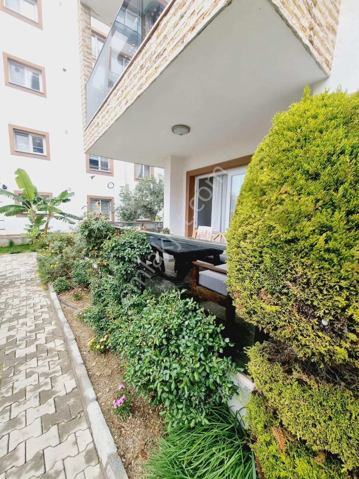 Havuzlu Site Geniş Daire Bahçe Kat - Görsel 4