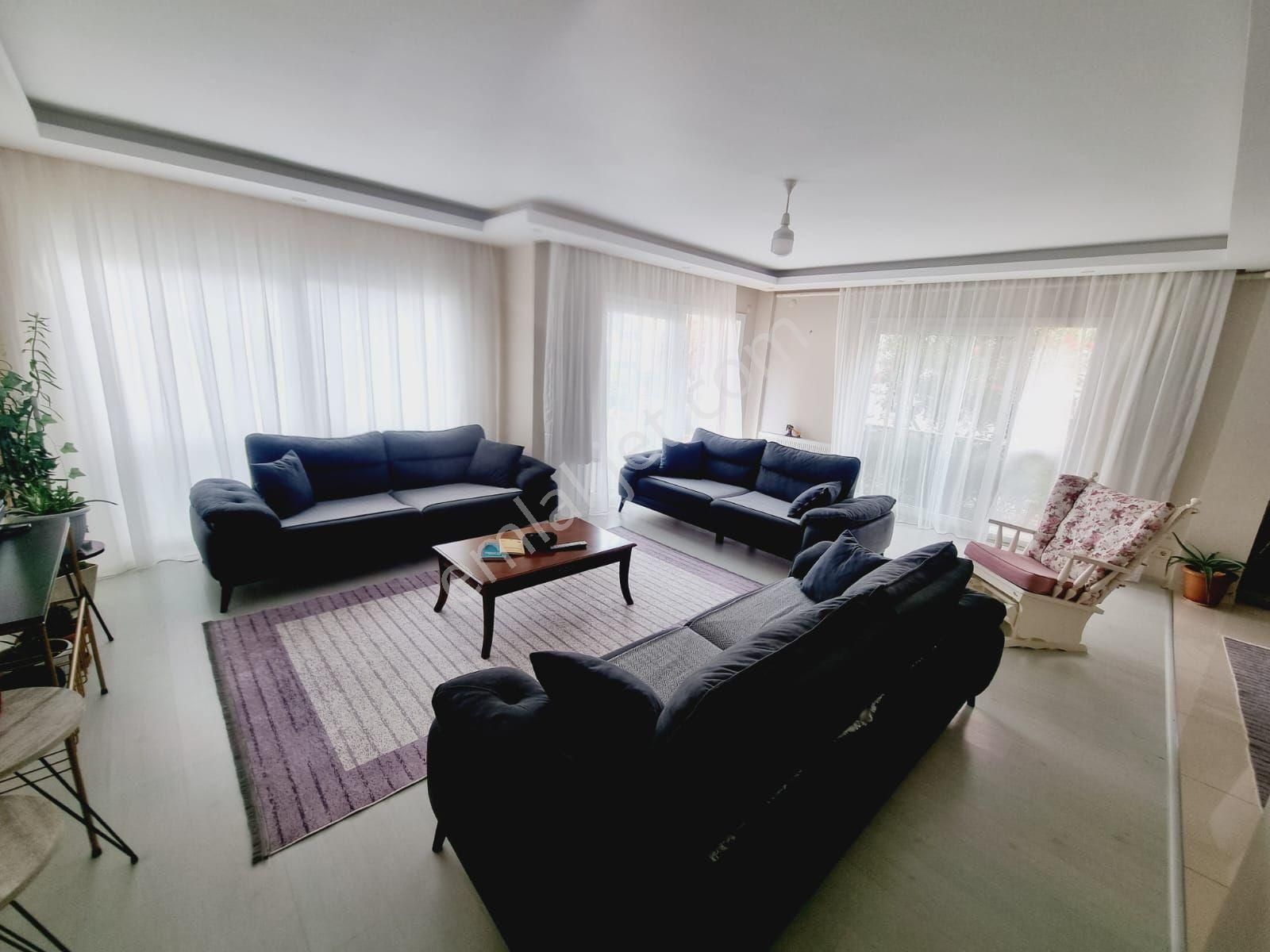 Havuzlu Site Geniş Daire Bahçe Kat - Görsel 12