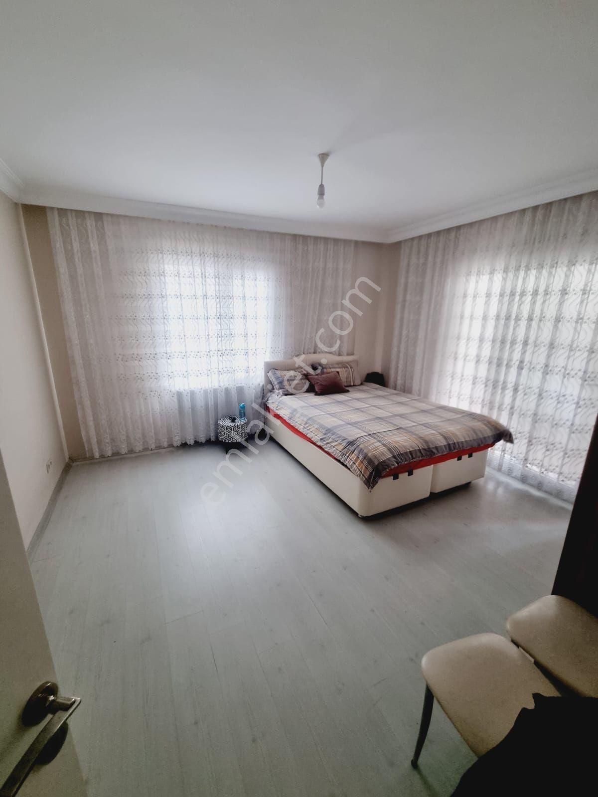 Havuzlu Site Geniş Daire Bahçe Kat - Görsel 16