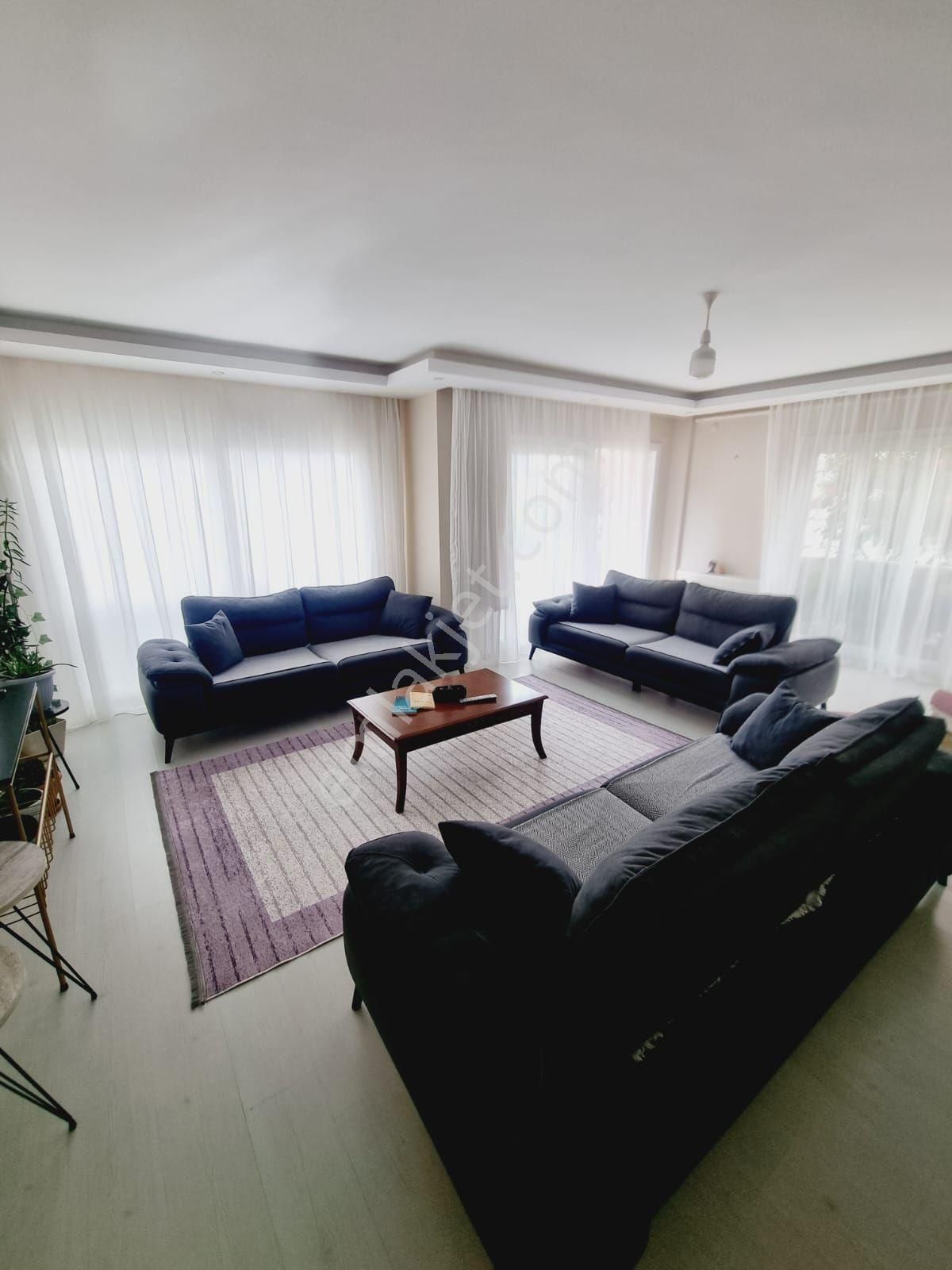 Havuzlu Site Geniş Daire Bahçe Kat - Görsel 13