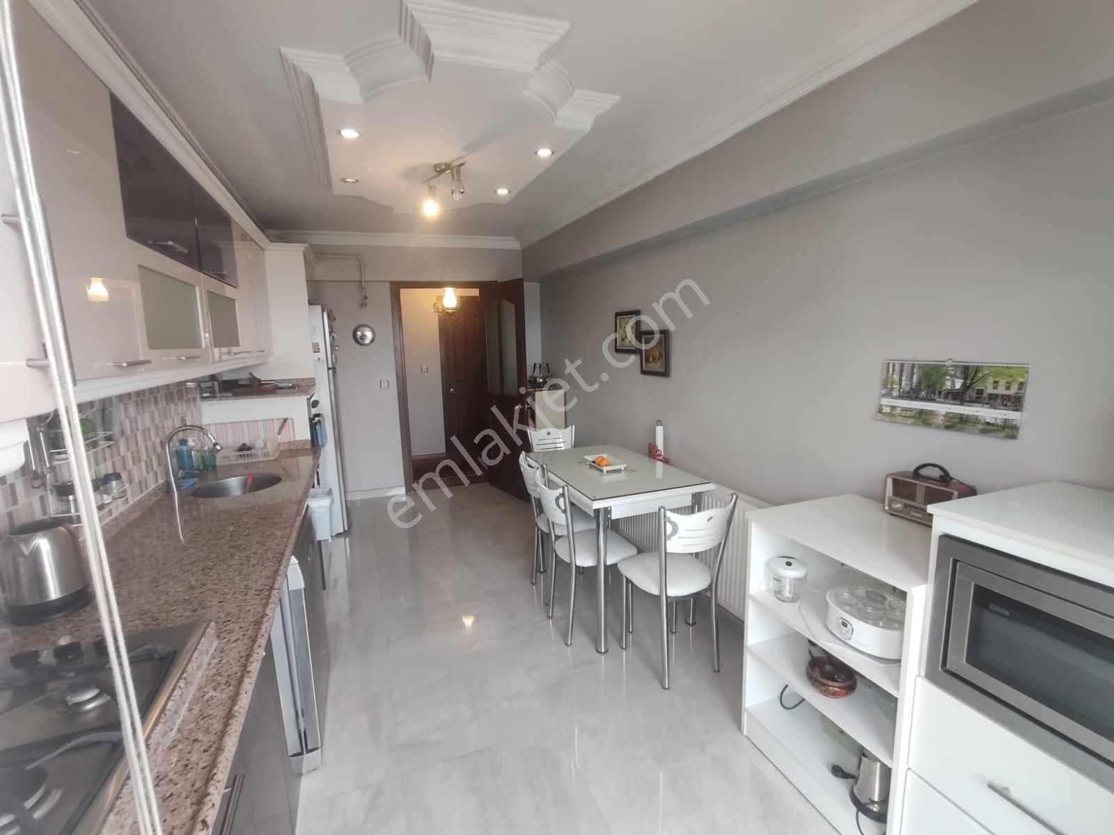 Narlıdere Folkart Yakını Şehir Manzaralı Genç Ve Geniş 3+1 Daire - Görsel 19