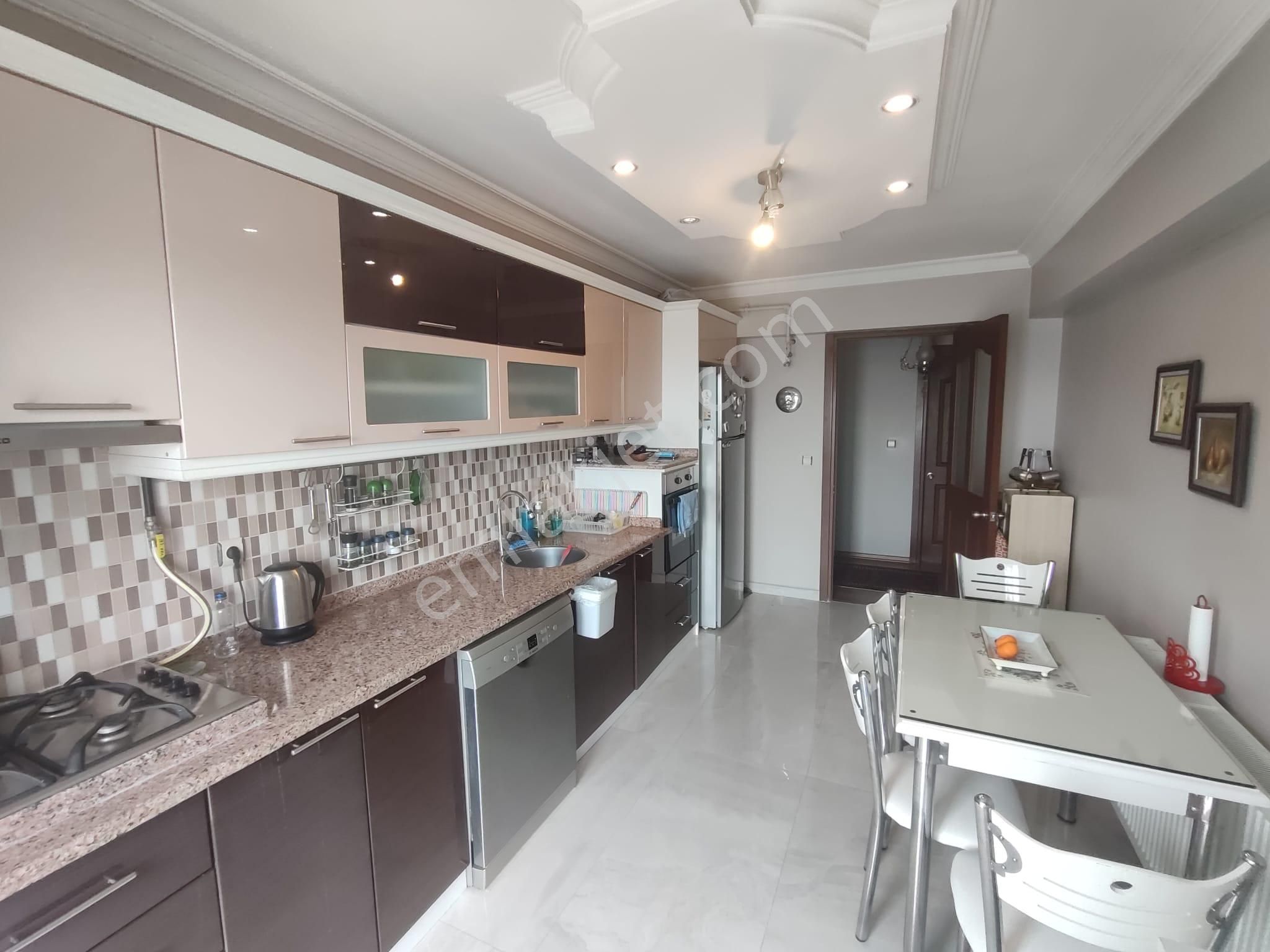 Narlıdere Folkart Yakını Şehir Manzaralı Genç Ve Geniş 3+1 Daire - Görsel 18