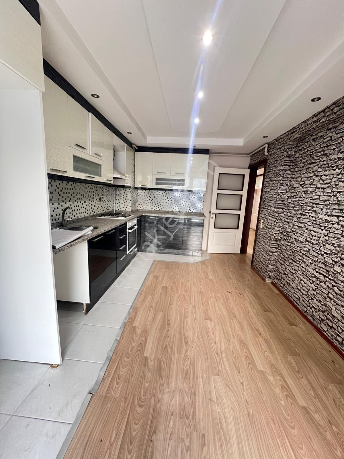 Karaman Mahallesi Kanala Yakın Tek Tapu Çift Daire Ayrı Girişli Daireler Satılık - Görsel 14