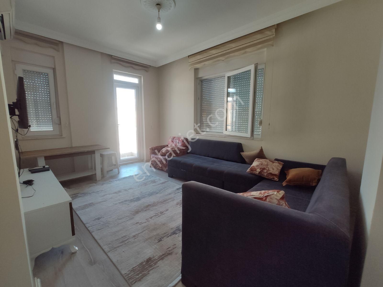 Ulusoy Cad. Balkonlu Full Eşyalı Geniş 1+1 - Görsel 13