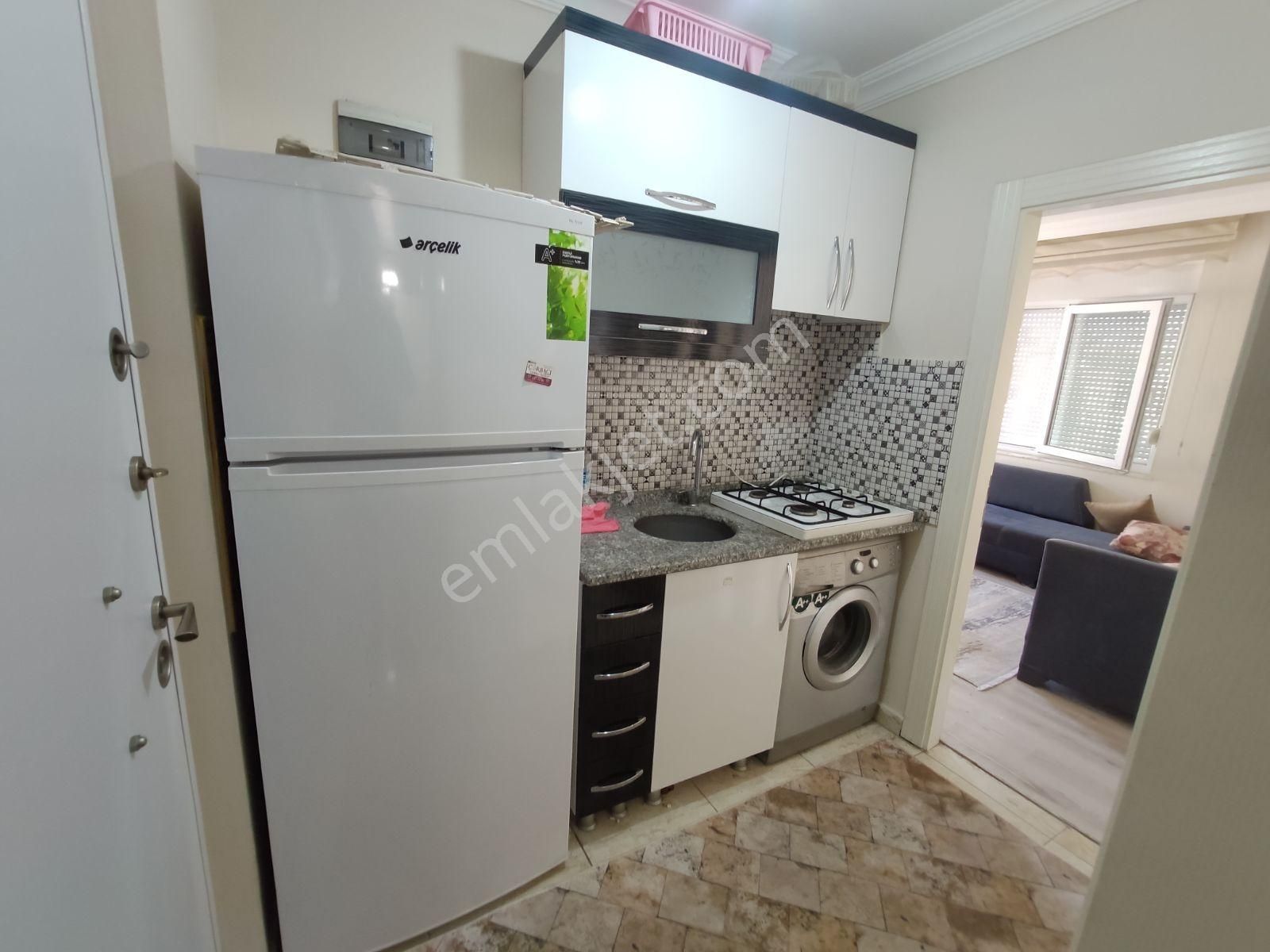 Ulusoy Cad. Balkonlu Full Eşyalı Geniş 1+1 - Görsel 15