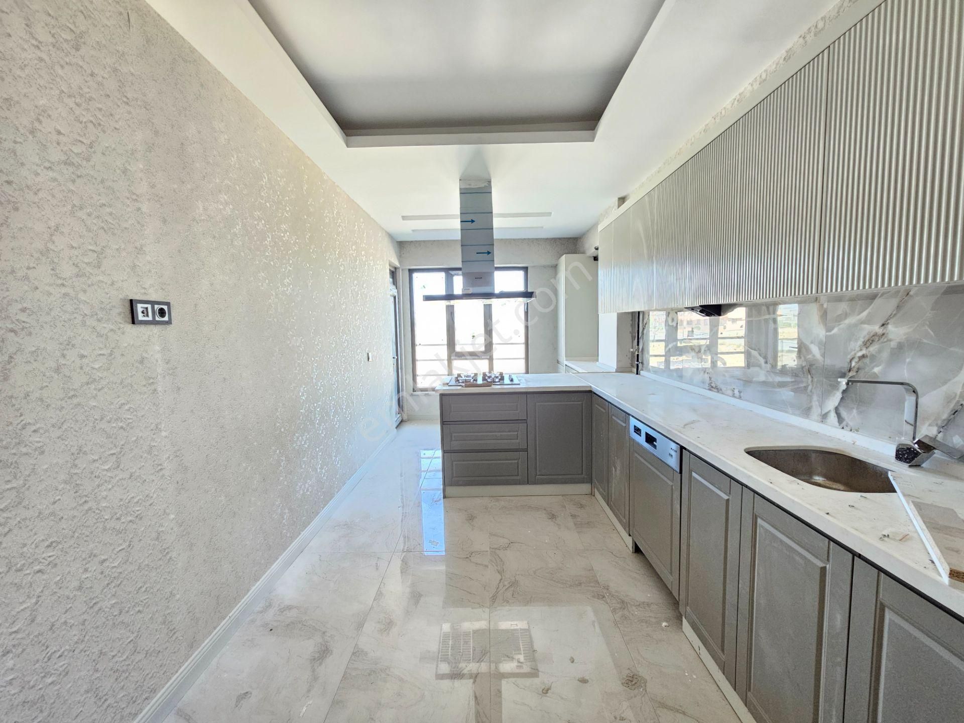 💫 Şafak Caddesine Yakın İşyapar Gayrimenkul’den Lüx Geniş 4+1 Satılık Sıfır Daireler 🔥 - Görsel 11