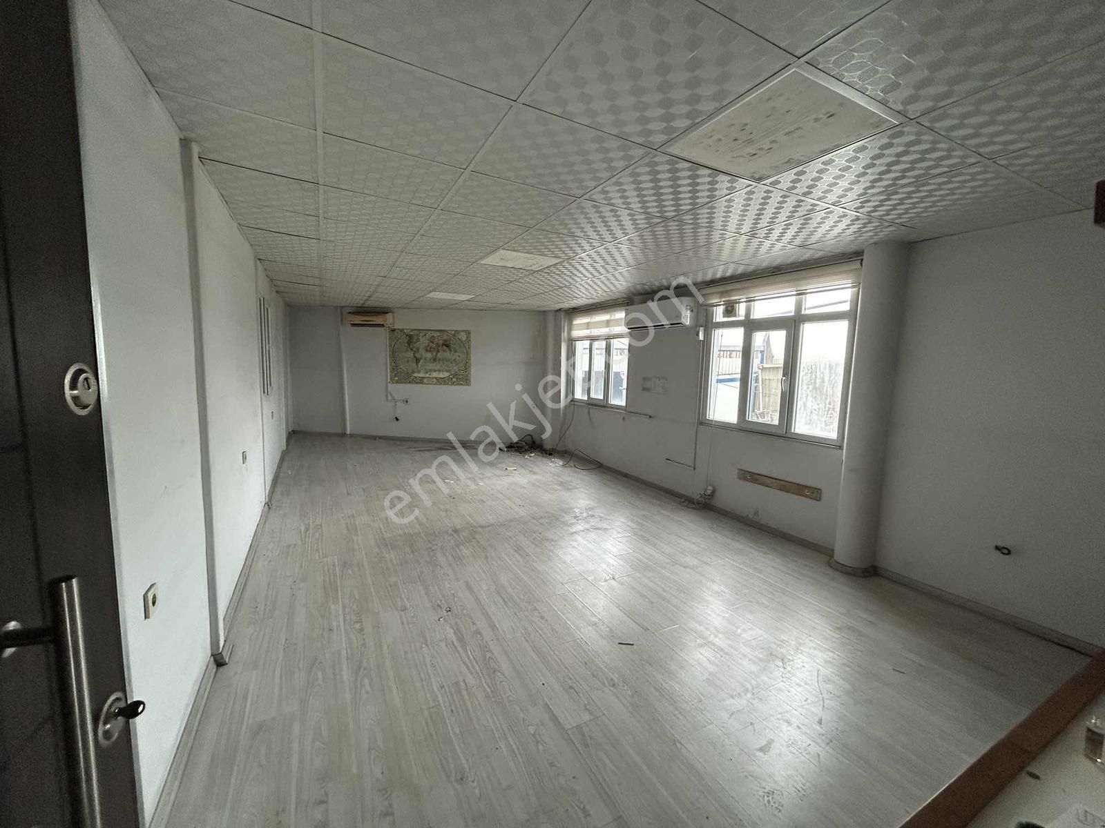 Newores Tan Gebze Pelitli De 750 M2 Kapalı Alanlı Depo Atölye - Görsel 4