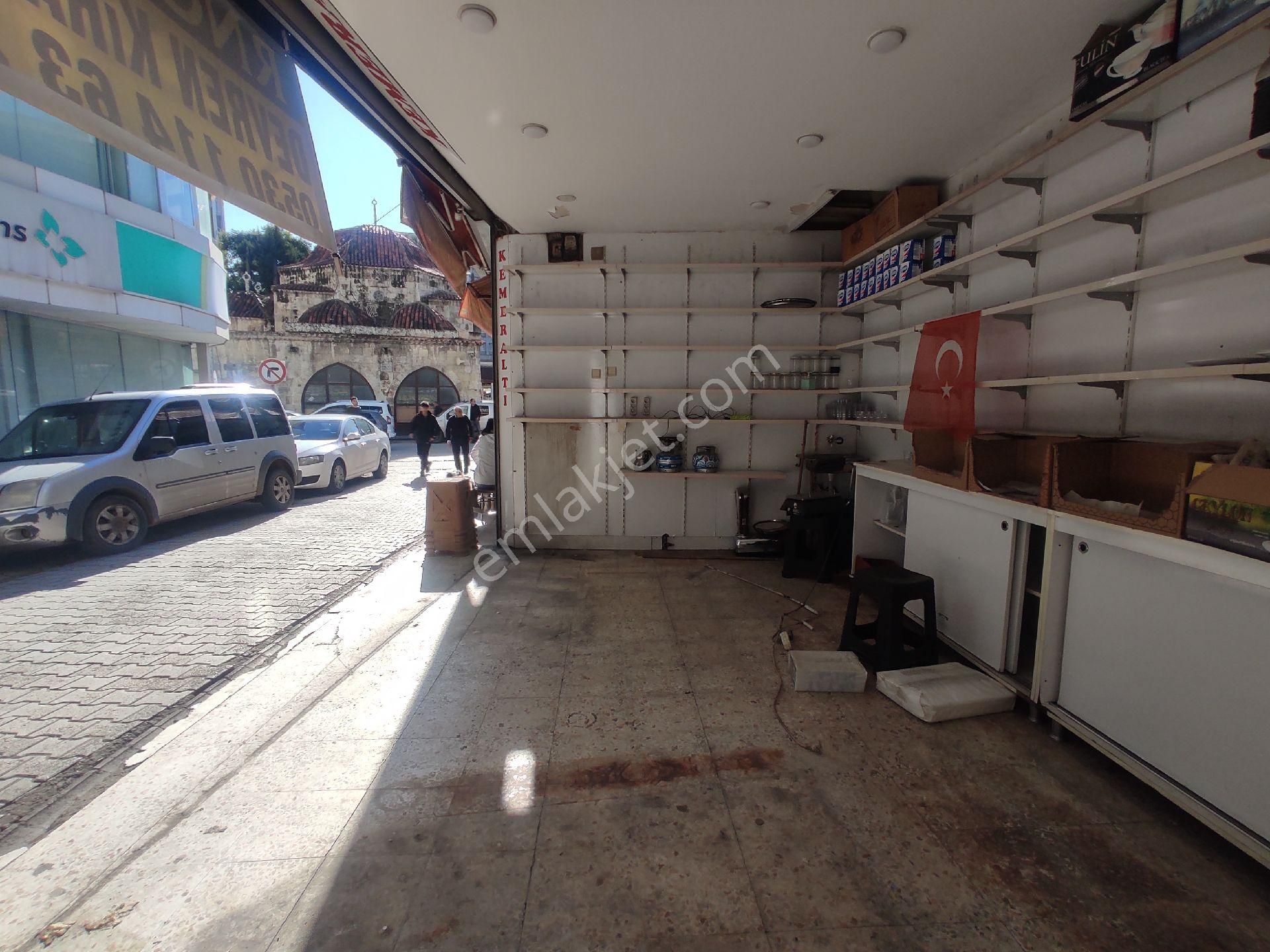 5 Ocak Meydanı Çarşının Göbeğinde 7metre Yola Cepheli Devren Kiralık Her İşe Uygun - Görsel 5