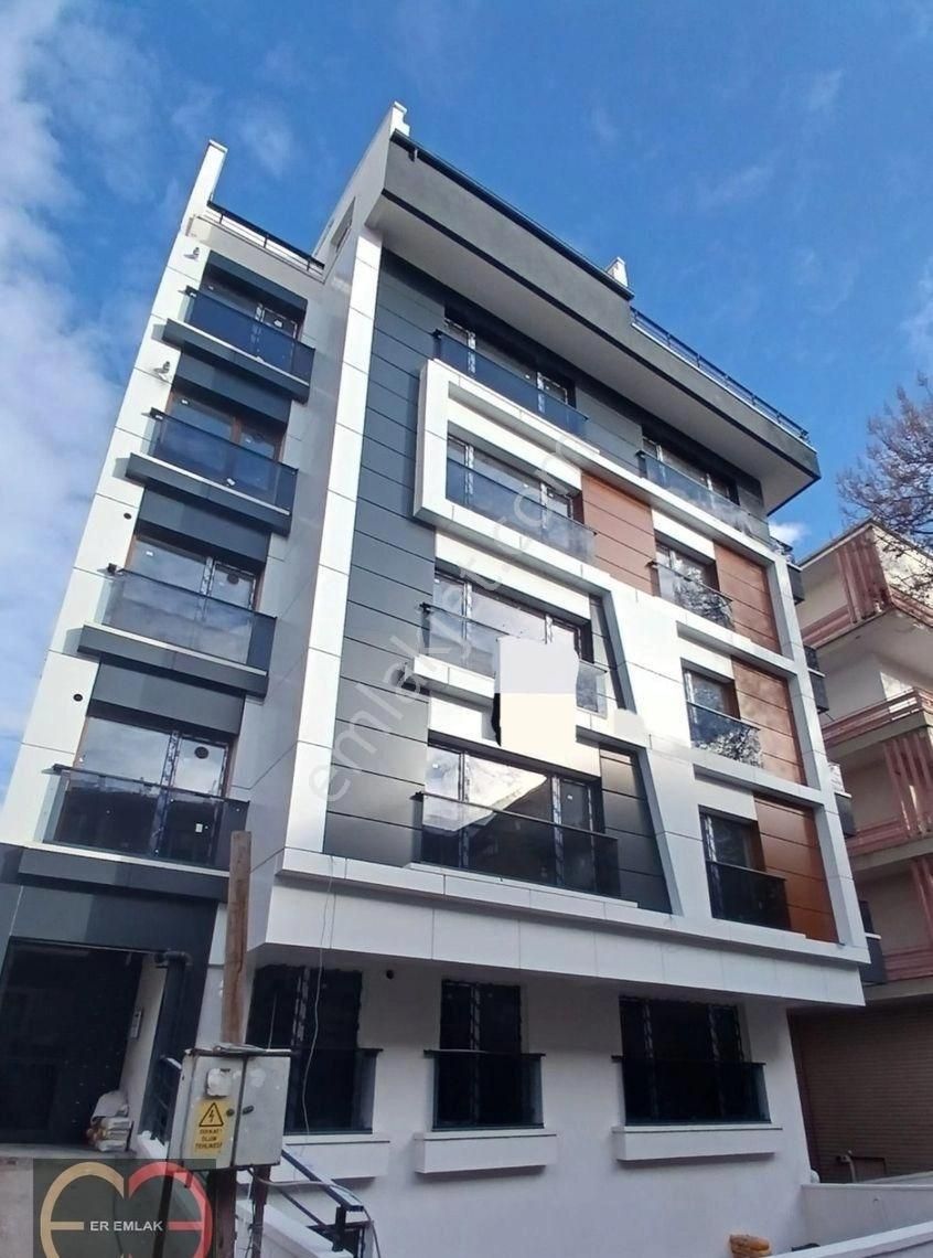 K.esat'ta 2+1 Sıfır Arakat Daire