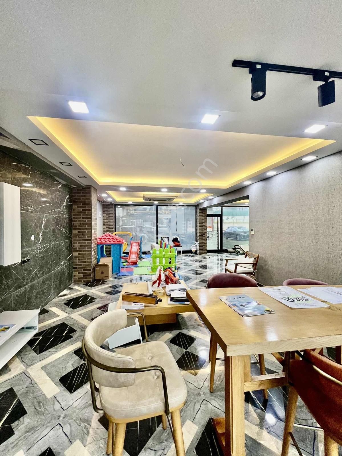 İçi Masrafsız Komple Sıfır Yapılı Gökdelenler Bölgesi - Görsel 26