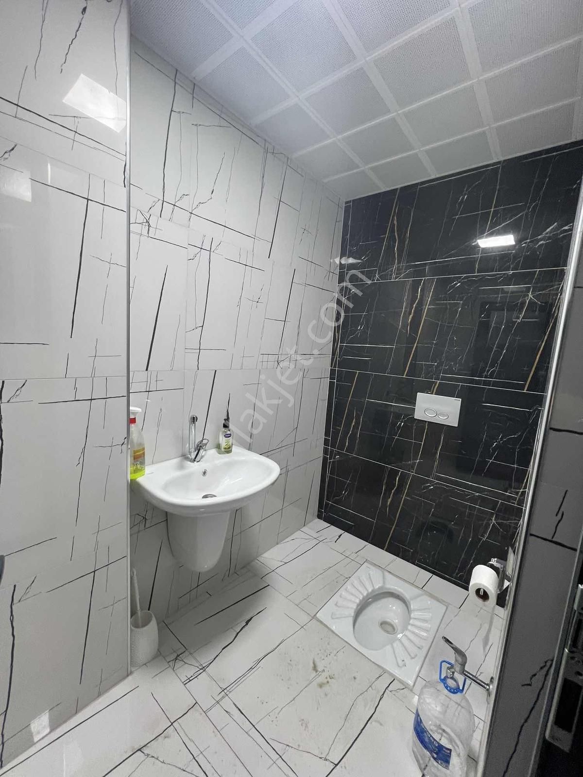 İçi Masrafsız Komple Sıfır Yapılı Gökdelenler Bölgesi - Görsel 15