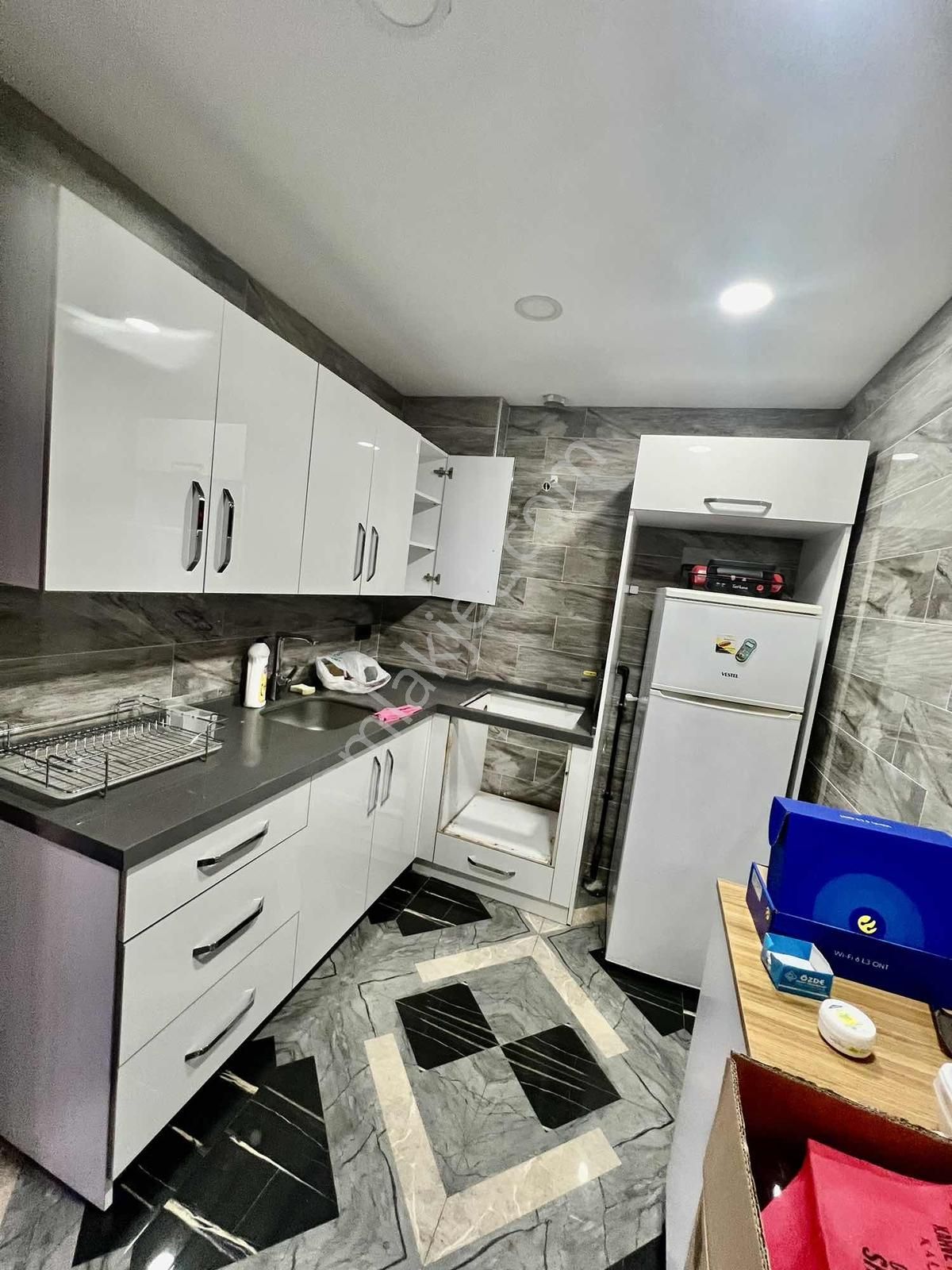 İçi Masrafsız Komple Sıfır Yapılı Gökdelenler Bölgesi - Görsel 32