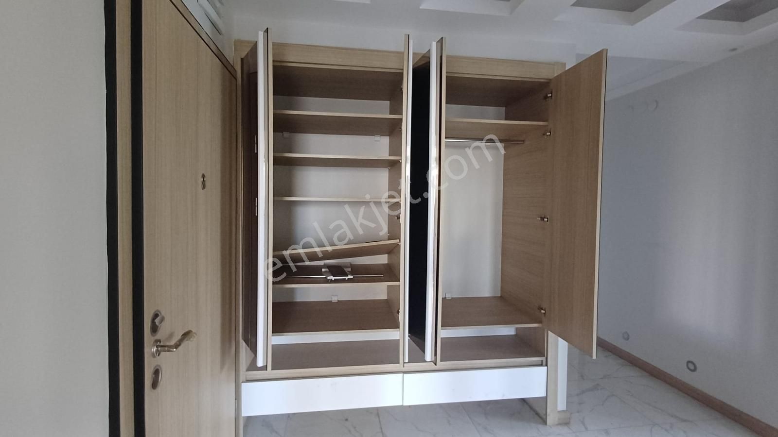 Etimesgut Ahi Mesut Mah. Satılık 4+1 Geniş 140 M² Ferah Daire - Görsel 13