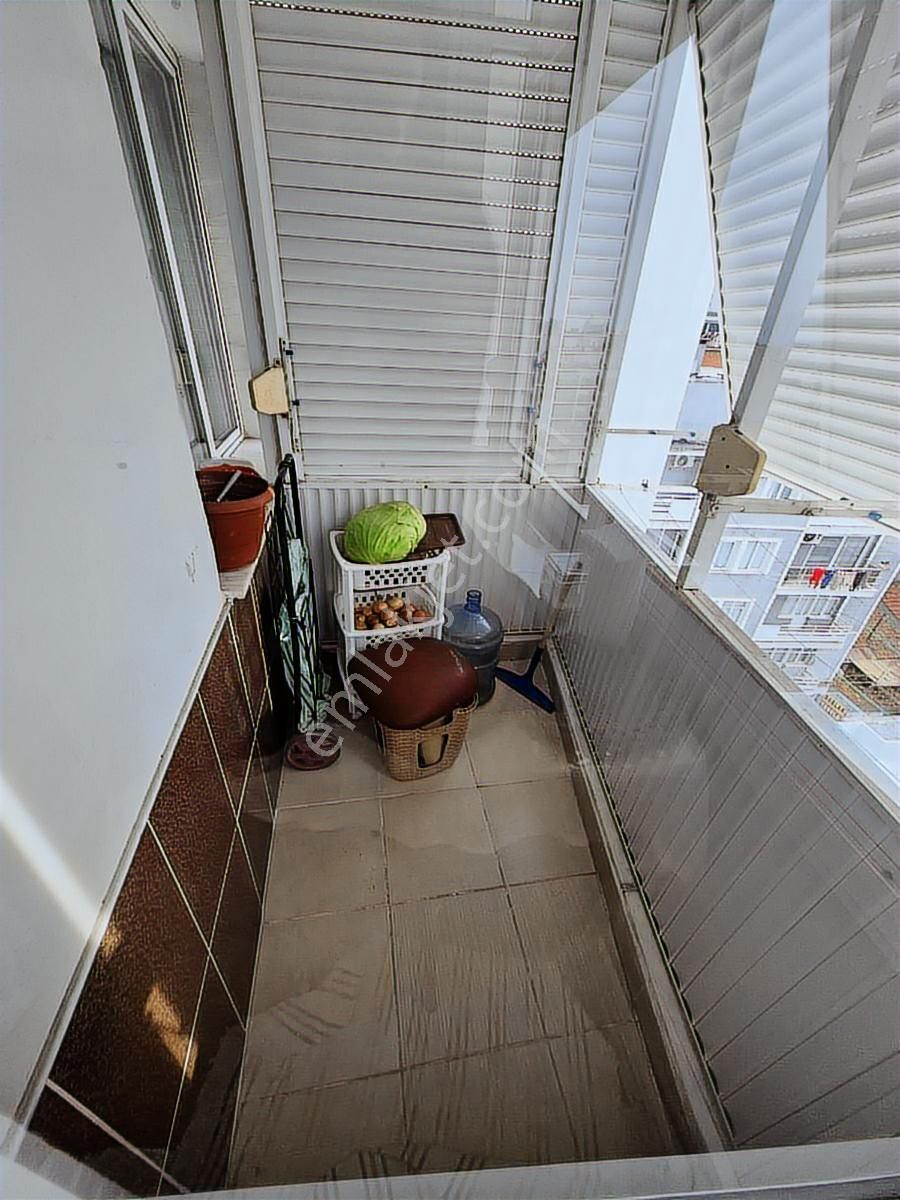 Yeşilyurt Polat Caddesi Üzerinde Asansörlü 3+1 Daire - Görsel 6
