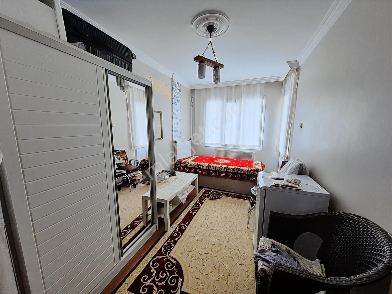 Yeşilyurt Polat Caddesi Üzerinde Asansörlü 3+1 Daire - Görsel 16