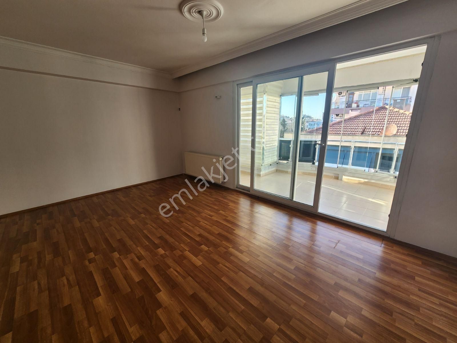Dedebaşı Mahallesi Emniyet Müdürlüğü Karşısı Kiralık 3+1 Daire - Görsel 18