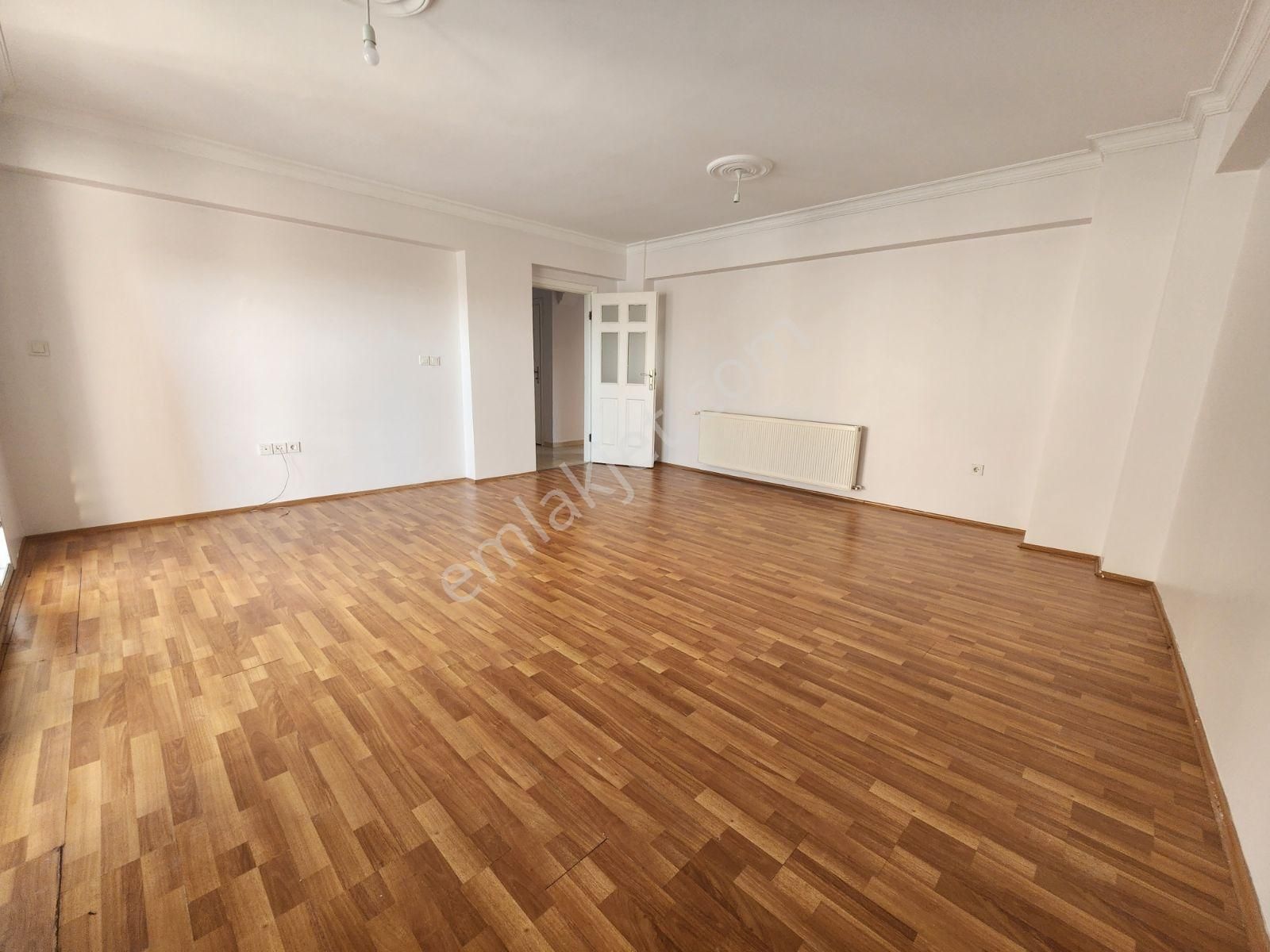 Dedebaşı Mahallesi Emniyet Müdürlüğü Karşısı Kiralık 3+1 Daire - Görsel 9
