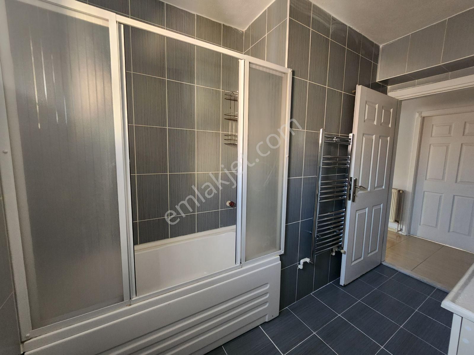 Dedebaşı Mahallesi Emniyet Müdürlüğü Karşısı Kiralık 3+1 Daire - Görsel 33