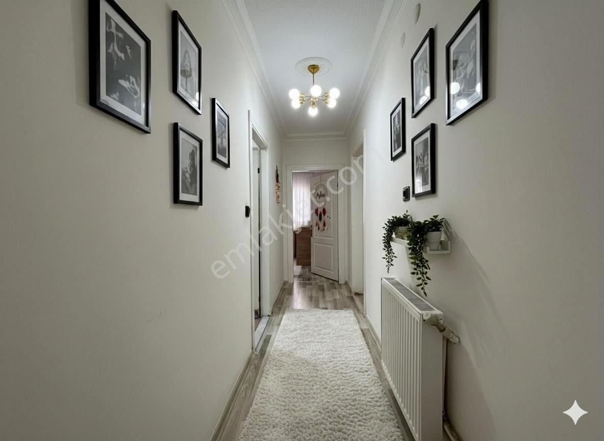 Emre Emlak'ta Ulubatlı Hasan'da Site İçi Asansörlü Arakat Kiralık Daire - Görsel 8