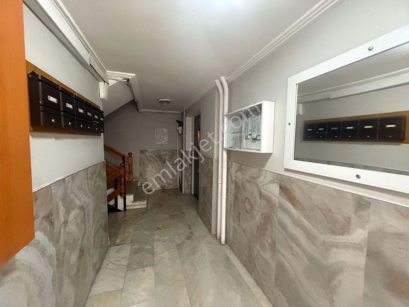 Büyükçekmece Fatih Mahallesi Cengiz. Opel Cad 3+1 160m2 - Görsel 9