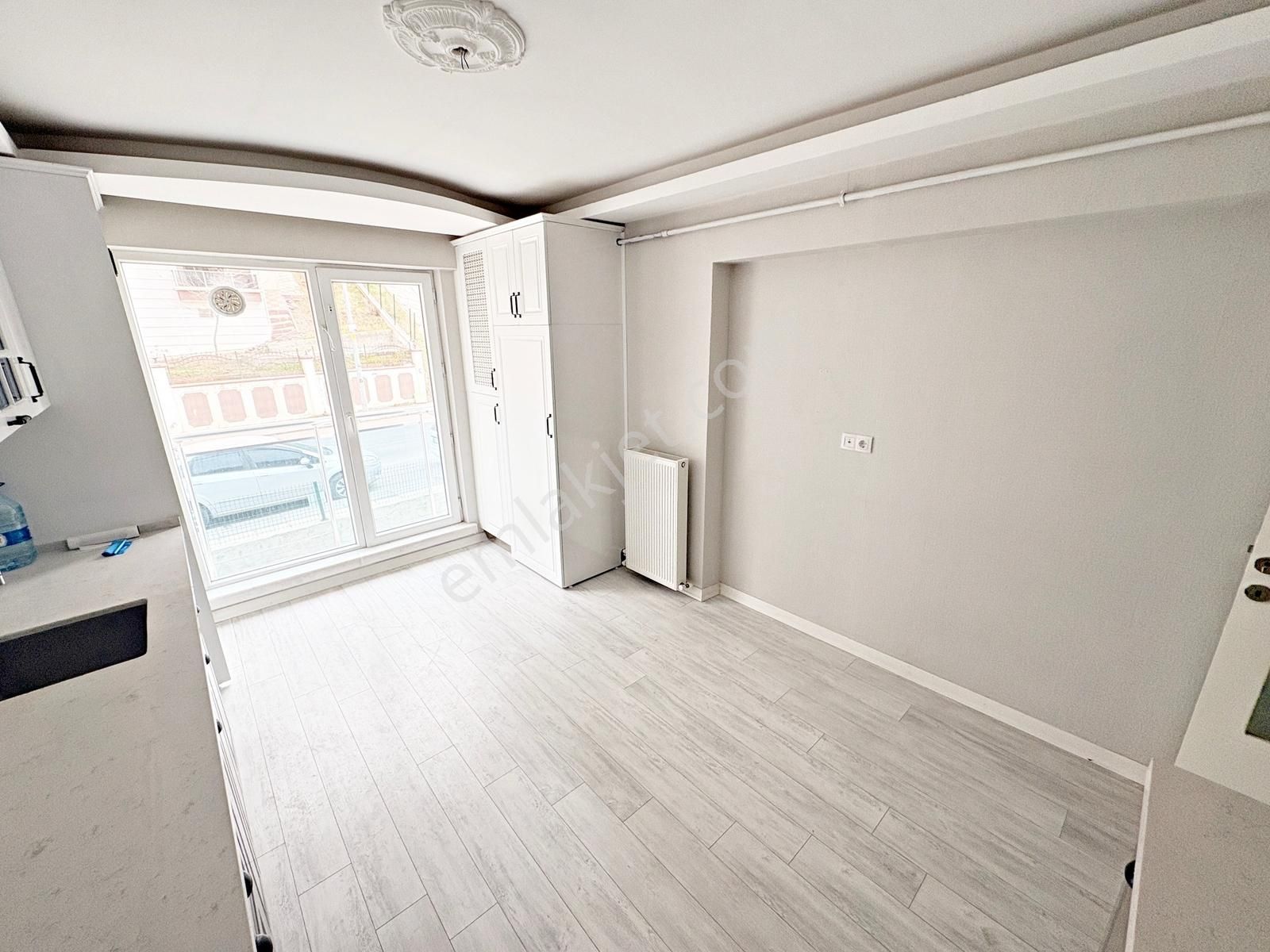 4+1 Katta Tek Daire Etlik Bulvar Paraleli Toplu Taşıma Yakını - Görsel 5