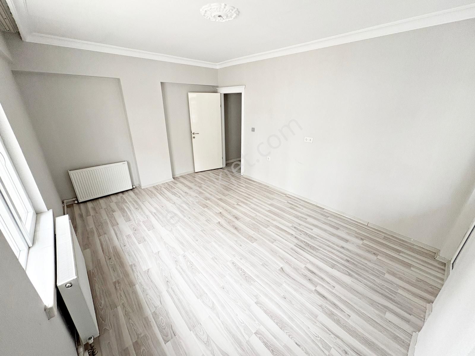 4+1 Katta Tek Daire Etlik Bulvar Paraleli Toplu Taşıma Yakını - Görsel 25