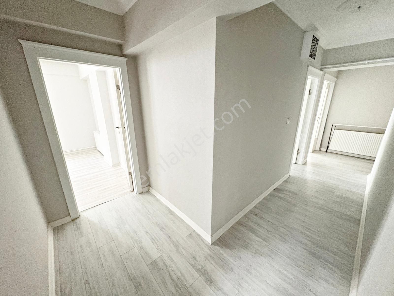 4+1 Katta Tek Daire Etlik Bulvar Paraleli Toplu Taşıma Yakını - Görsel 8