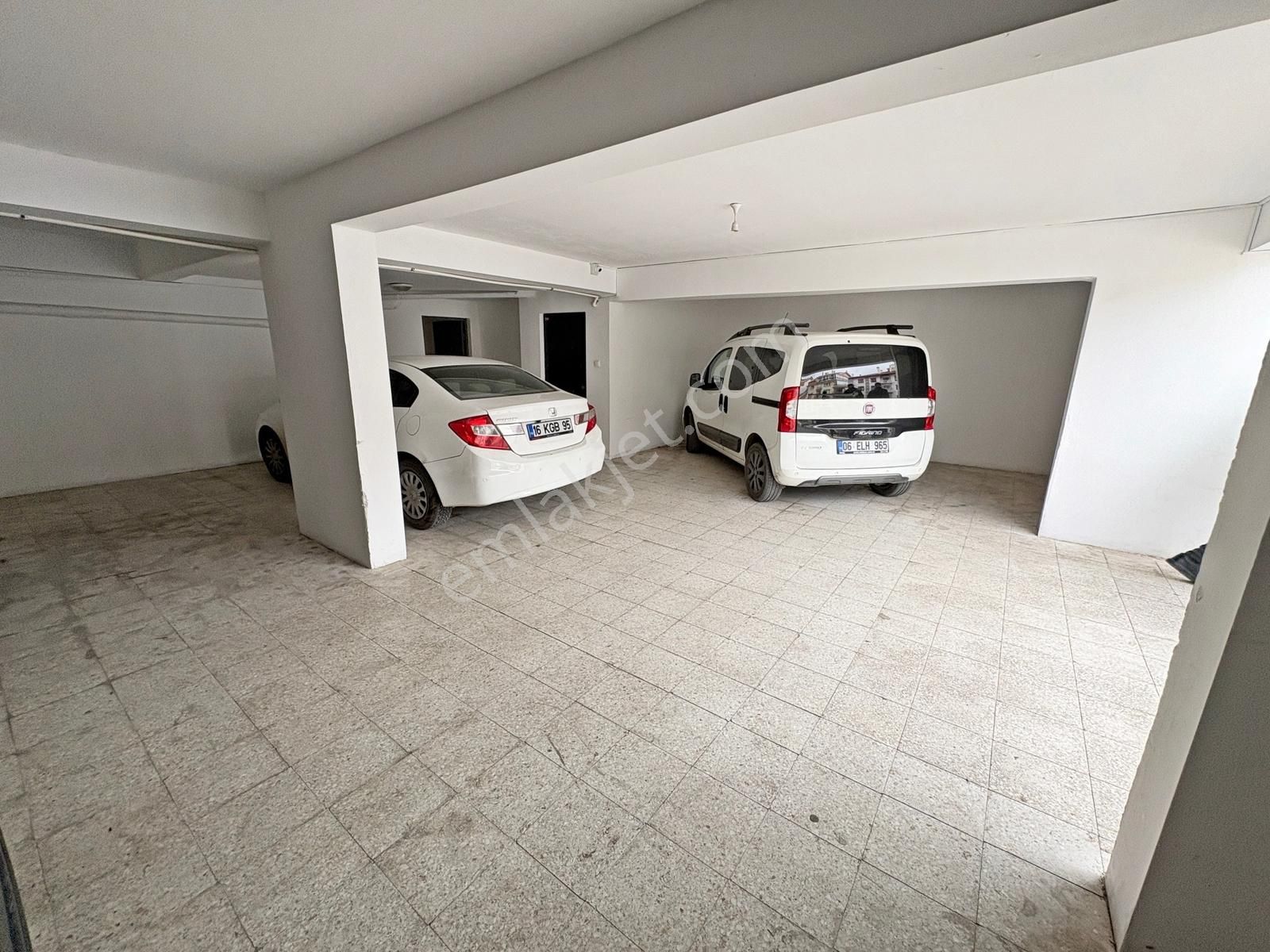 4+1 Katta Tek Daire Etlik Bulvar Paraleli Toplu Taşıma Yakını - Görsel 35