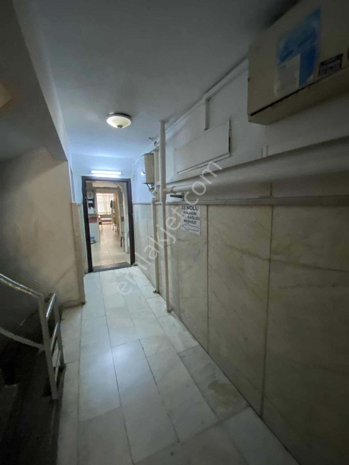 İzmir İnönü Cad. Üzeri Poligon Metro Yanı 3+1 Asm Kiracılı Daire - Görsel 17