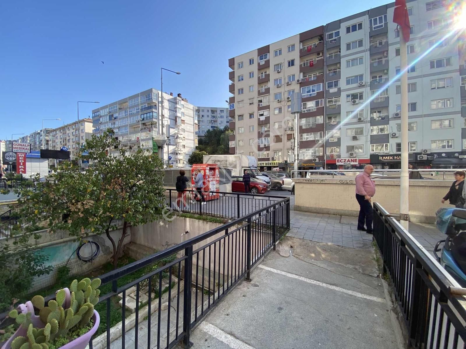 İzmir İnönü Cad. Üzeri Poligon Metro Yanı 3+1 Asm Kiracılı Daire - Görsel 5