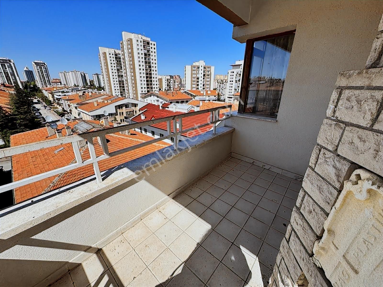 Turyaptan Dikmen Sinan Caddesinde 5+2 Satılık Teraslı Dublex - Görsel 7