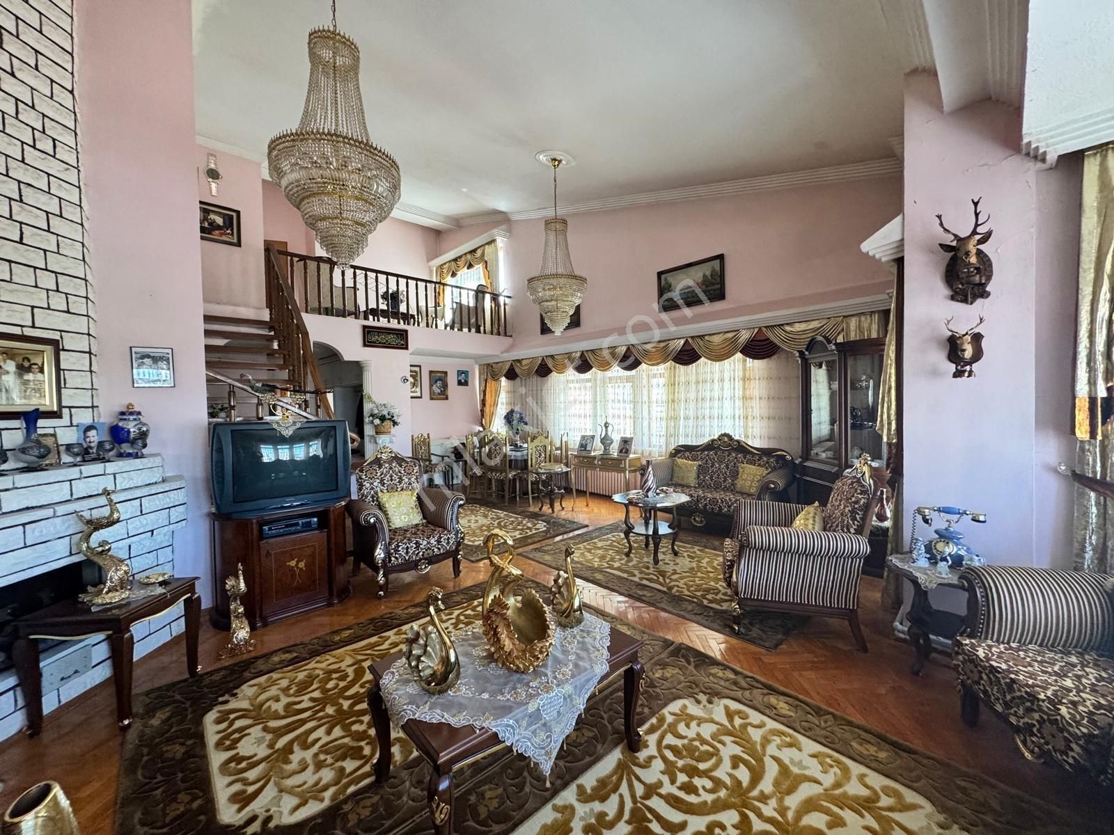 Turyaptan Dikmen Sinan Caddesinde 5+2 Satılık Teraslı Dublex - Görsel 4