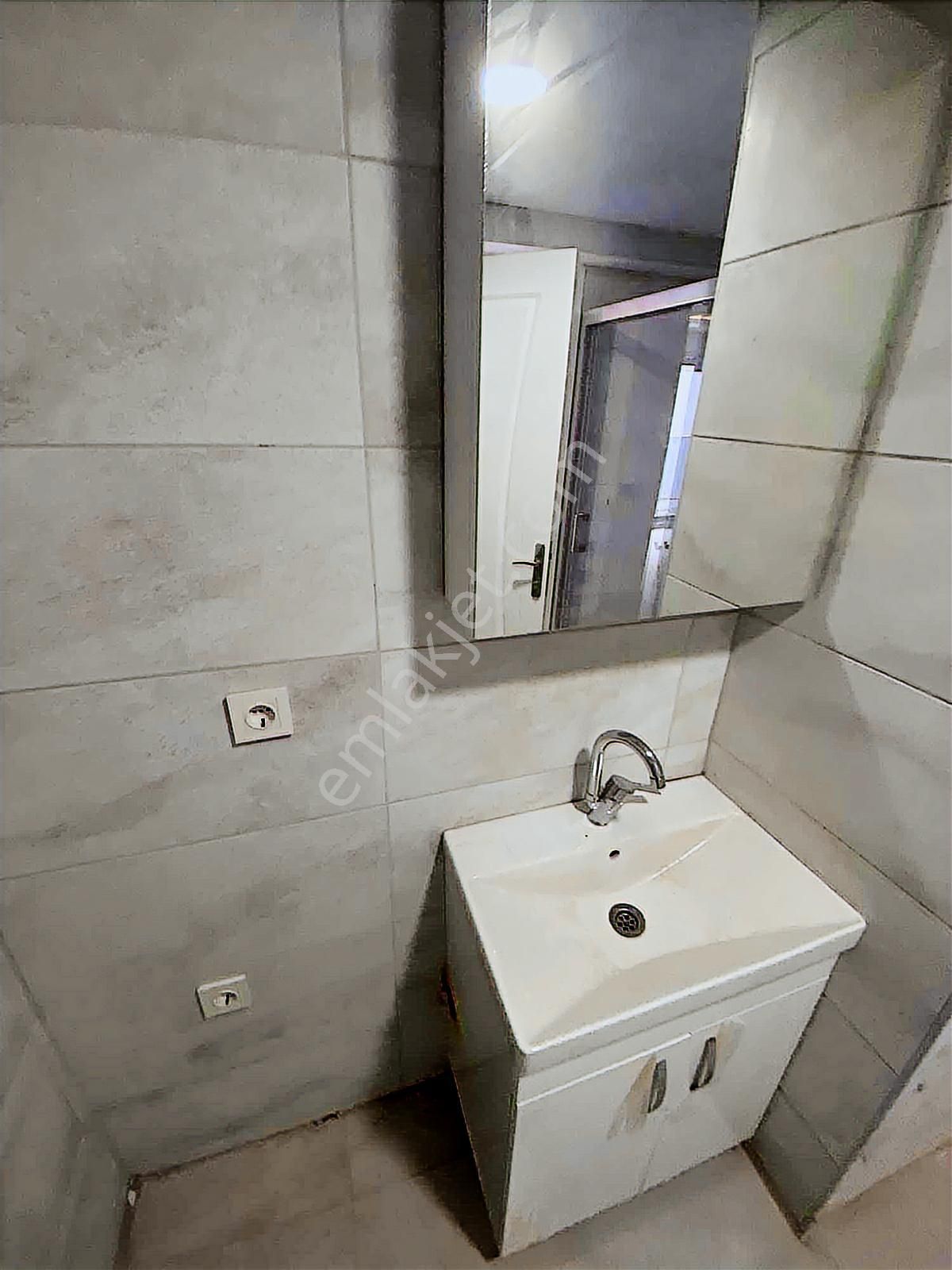 Bozyaka Cadde Yakınında Sıfır 2+1 Asansörlü Otoparklı Daire - Görsel 18