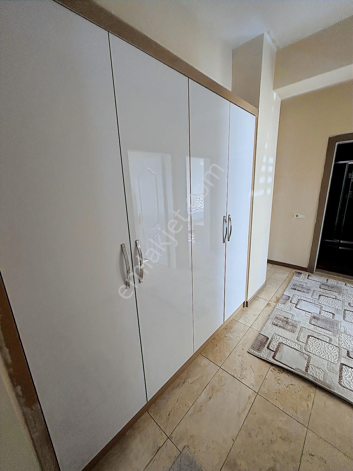 Kaan Emlaktan Adliye Ve Sgk Karşısı Lüks Apart Ve Ofisler - Görsel 2