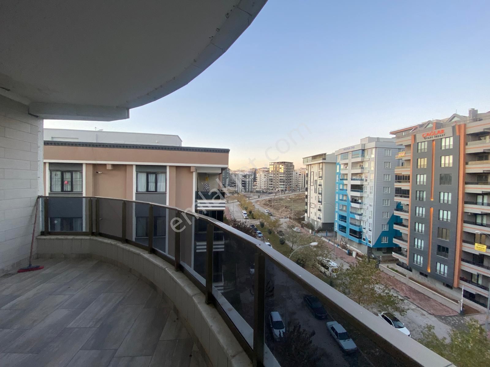 World İlkevim'den Doğukentte Kiralık 4+1 Daire - Görsel 32