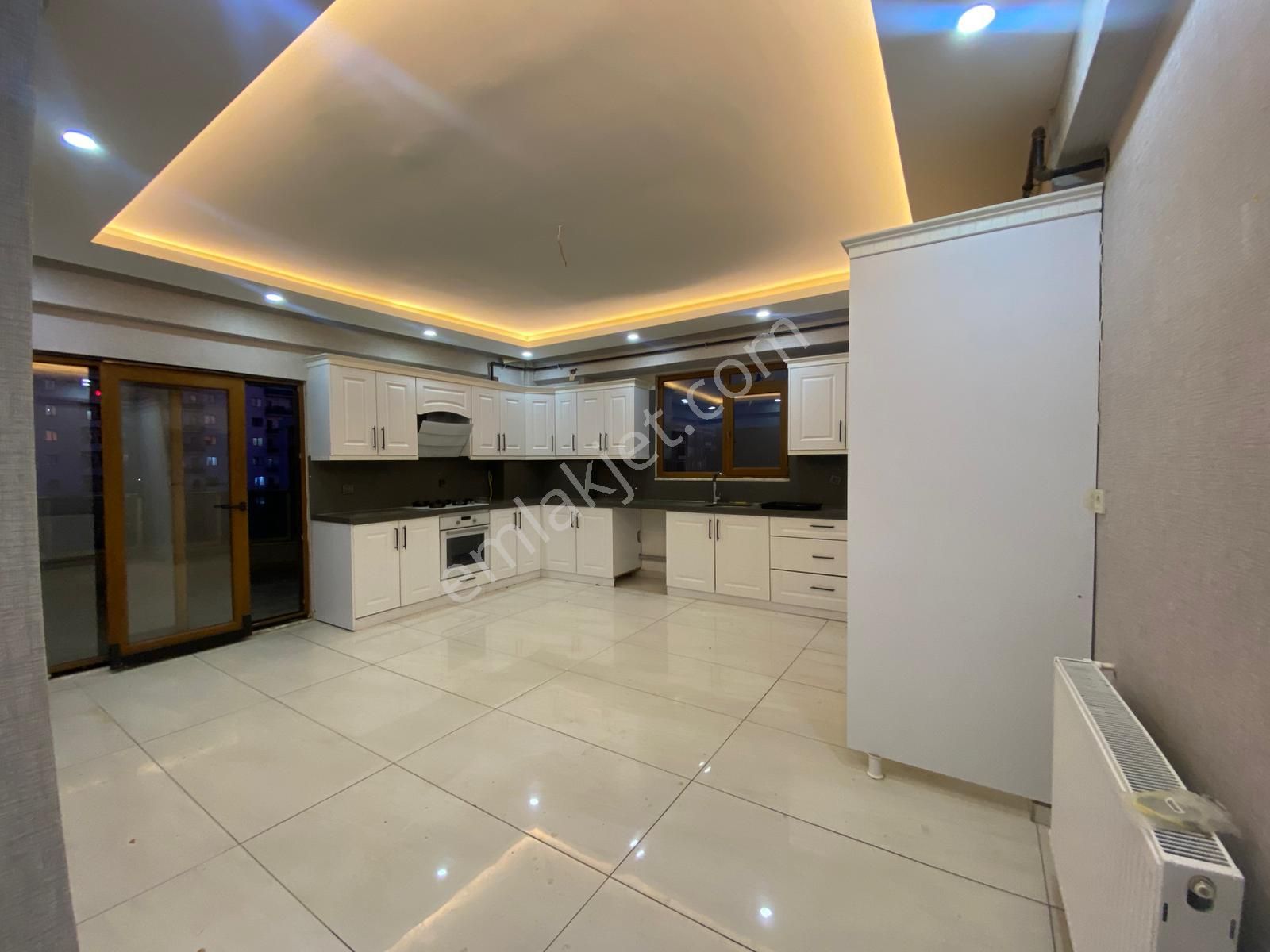 World İlkevim'den Doğukentte Kiralık 4+1 Daire - Görsel 21