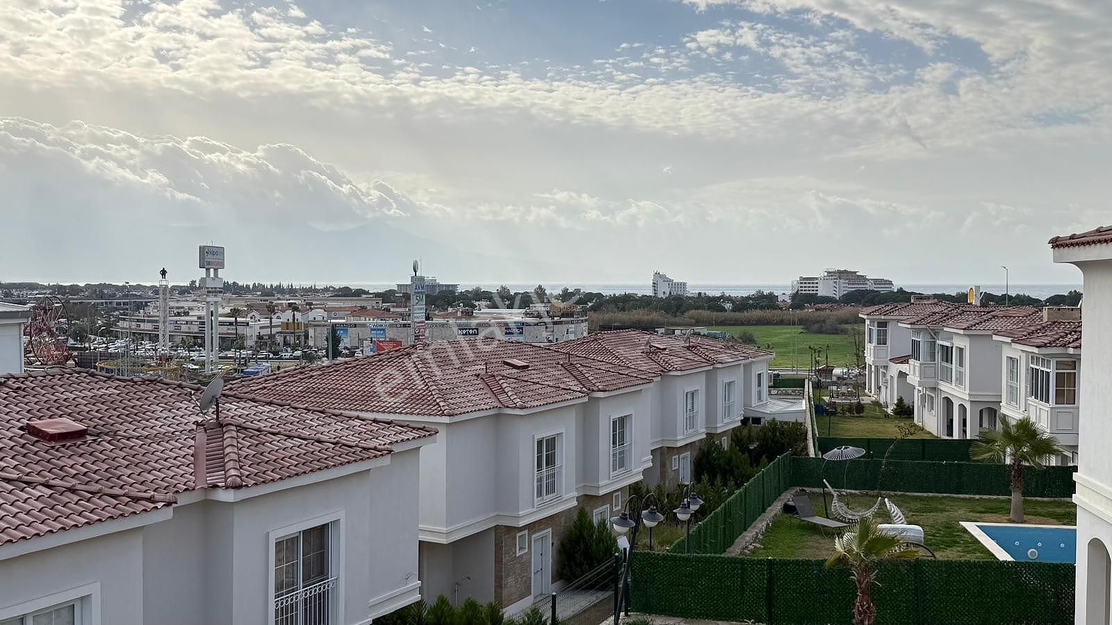 Kuşadası'nda Bahçeli Ve Havuzlu Müstakil Yeni Villa | Tekce - Görsel 20