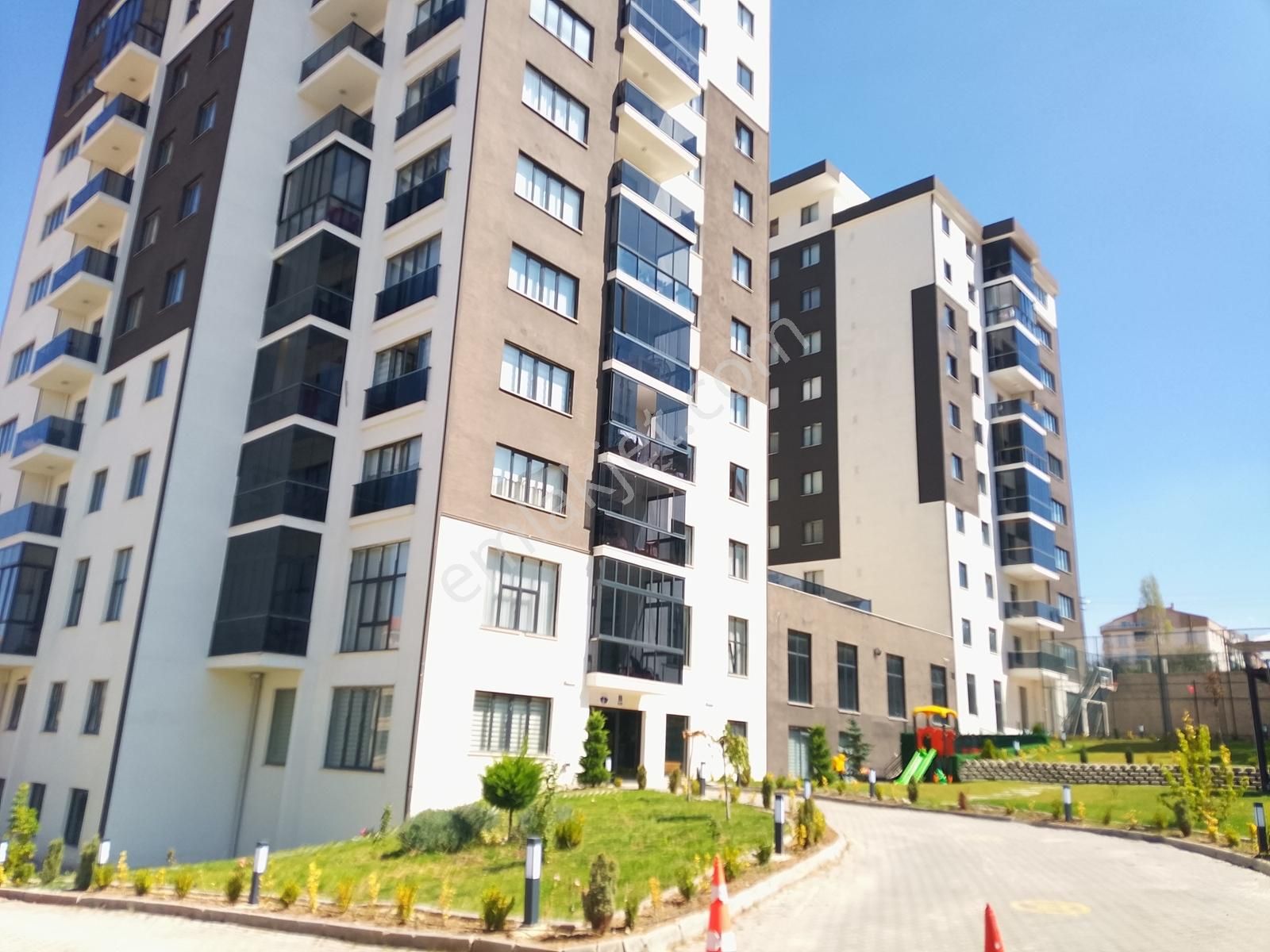 Turyap'tan Keklikpınarı Waterfall City'de Satılık 2+1 Ferah Ev! - Görsel 15