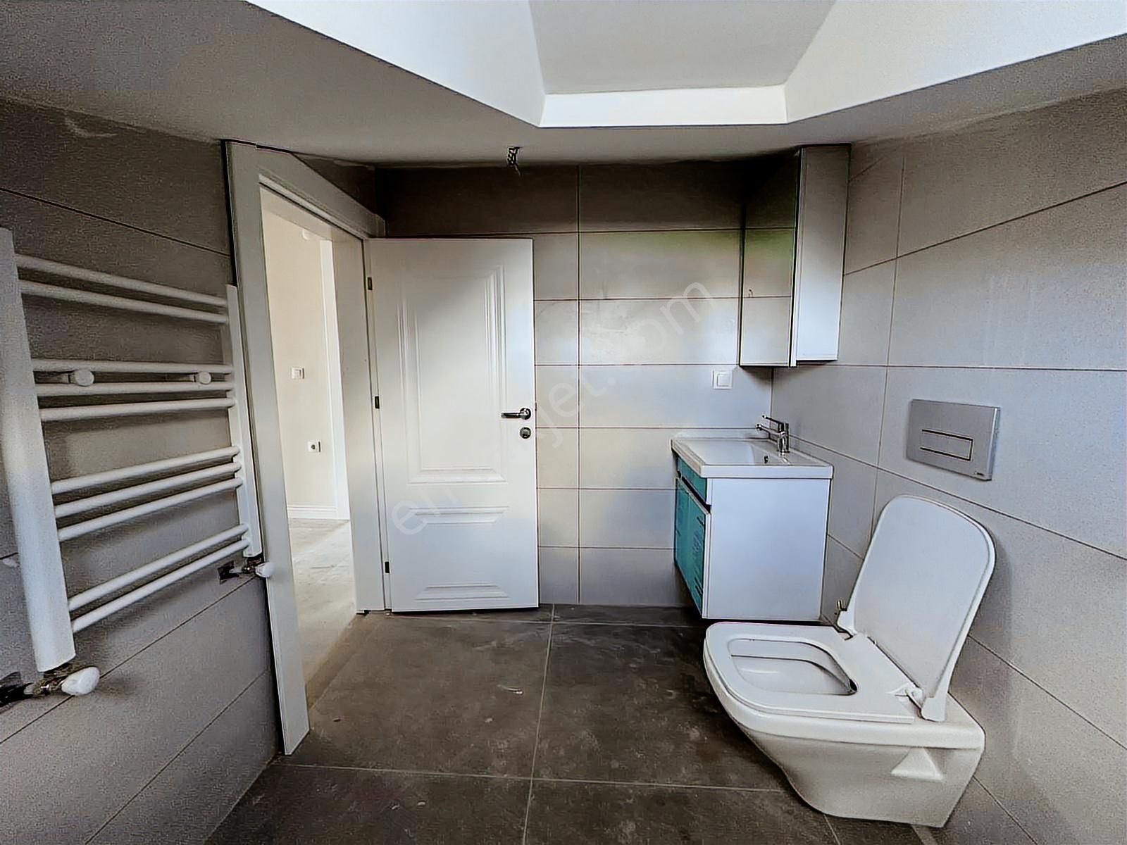 Satılık 3+2 Dubleks Basın Sitesi, Teraslı, Geniş Salonlu - Görsel 10