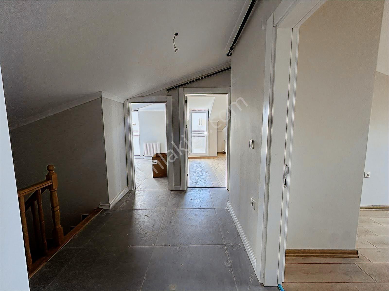 Satılık 3+2 Dubleks Basın Sitesi, Teraslı, Geniş Salonlu - Görsel 16