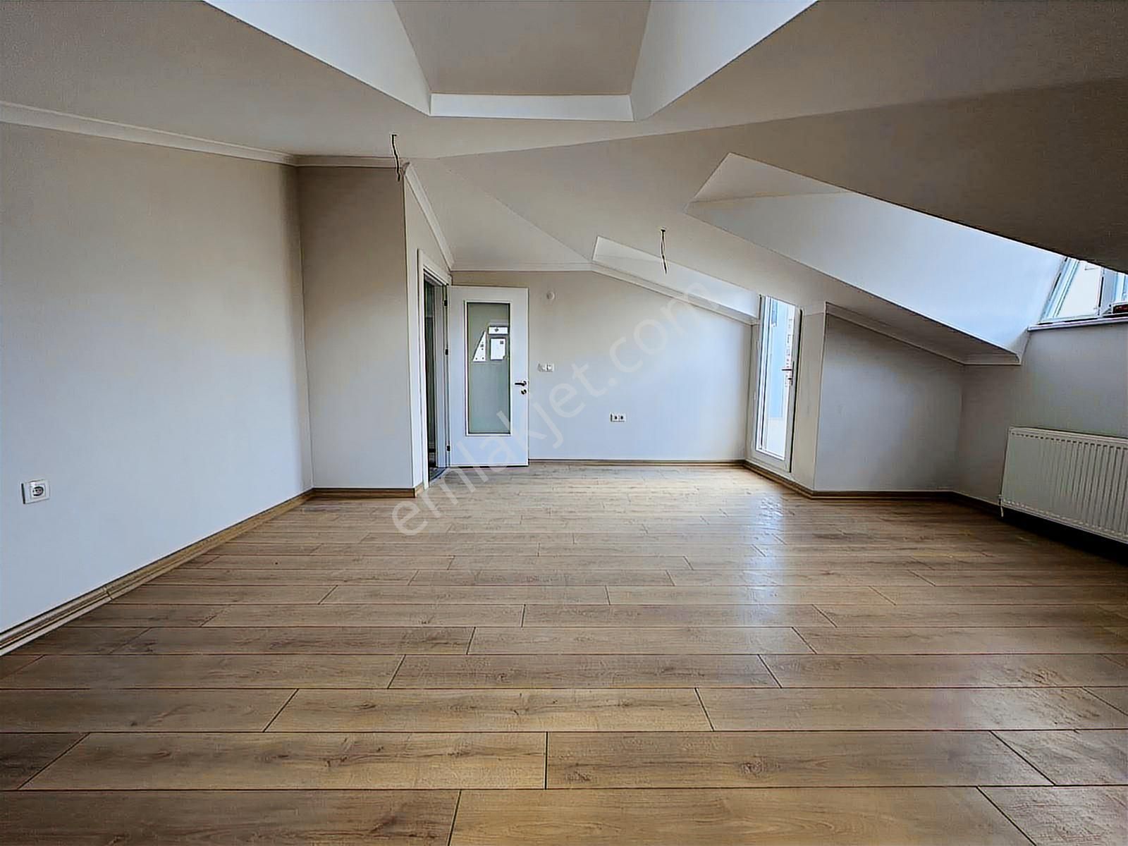 Satılık 3+2 Dubleks Basın Sitesi, Teraslı, Geniş Salonlu - Görsel 21