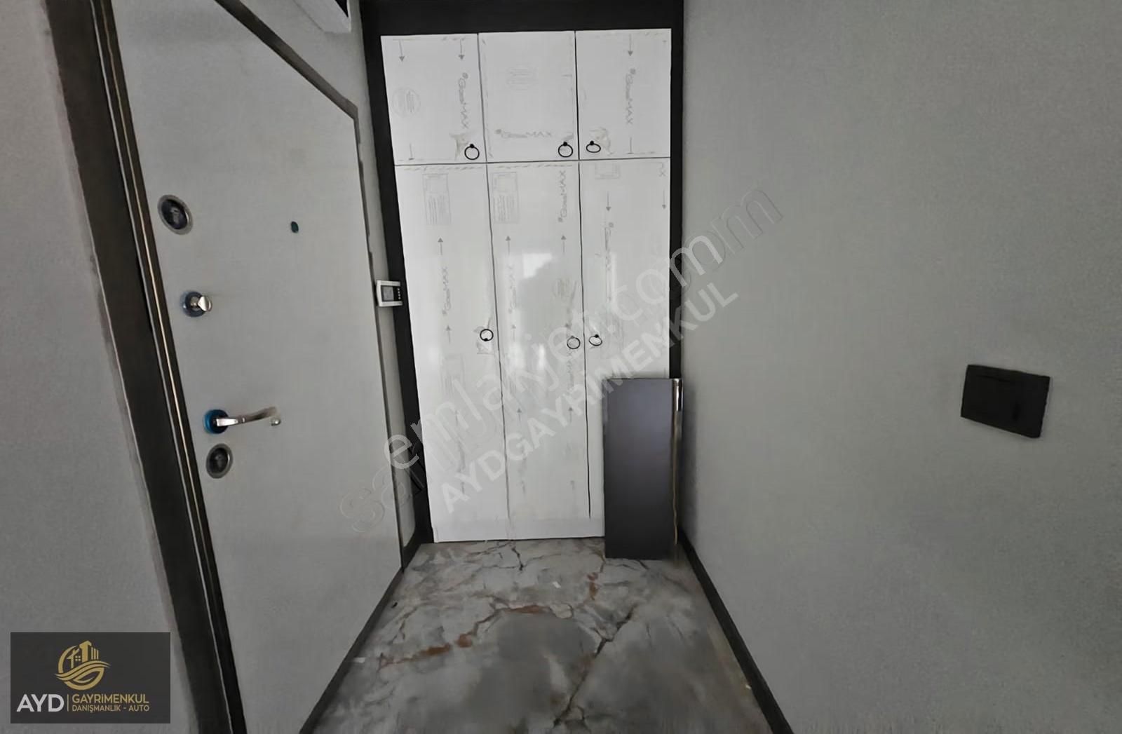 Ayd'den Menderes Mah.'de Cadde Üzerinde Sıfır 1+1 Daire - Görsel 14