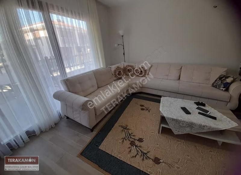 İzmir Çeşme Şifne Denize Yakın Ortak Havuzlu Sitede 3+1 Villa - Görsel 13