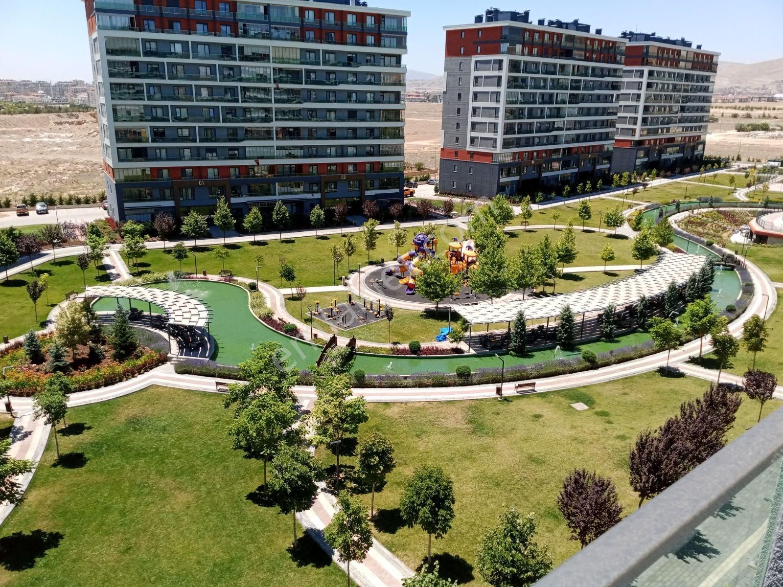 Altın Vadi Konutlarında Satılık 3+1 Ara Kat Daire