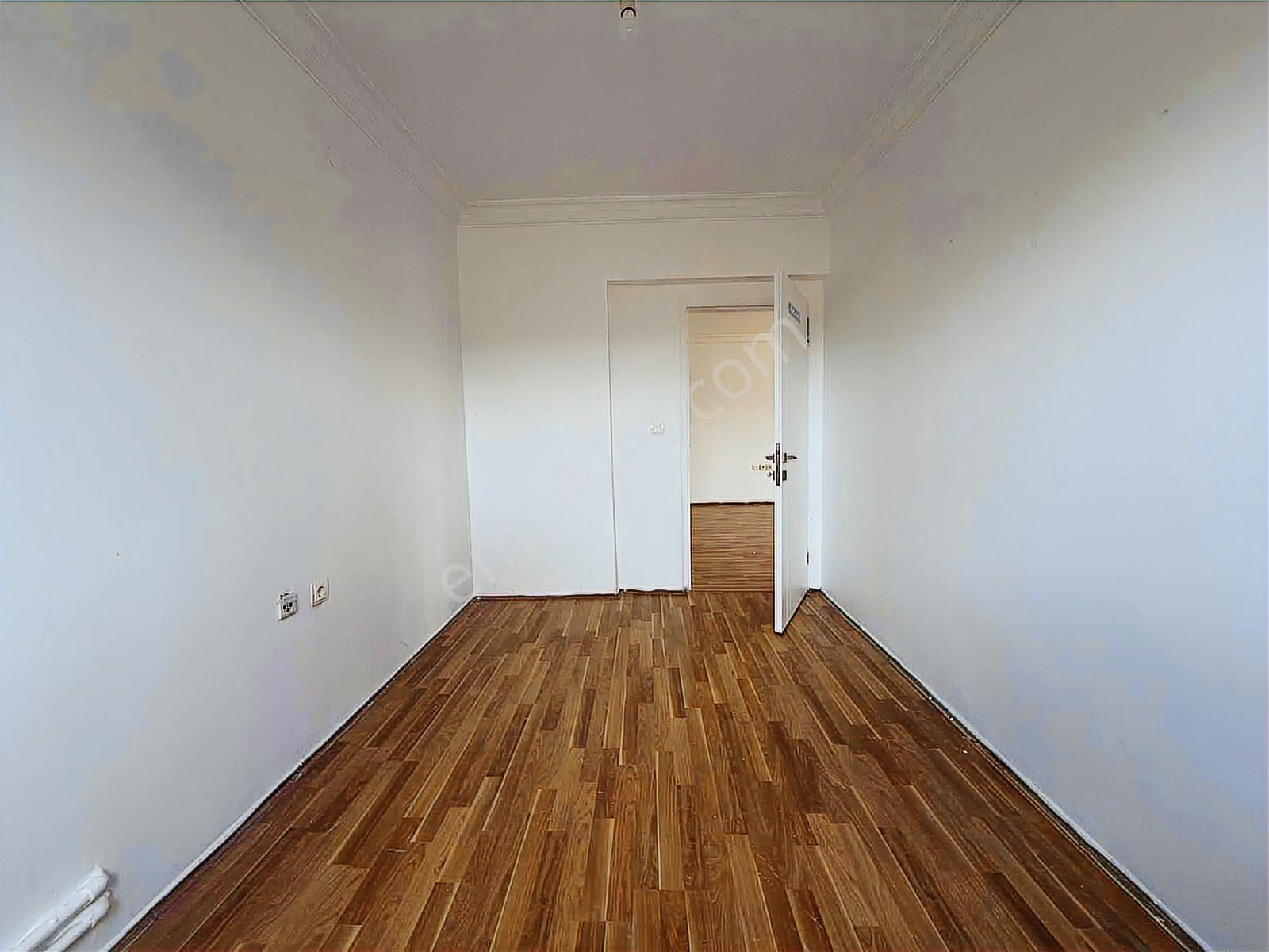 Keskin'den Okul Yakını Ara Kat Asansörlü 3+1 Daire - Görsel 21