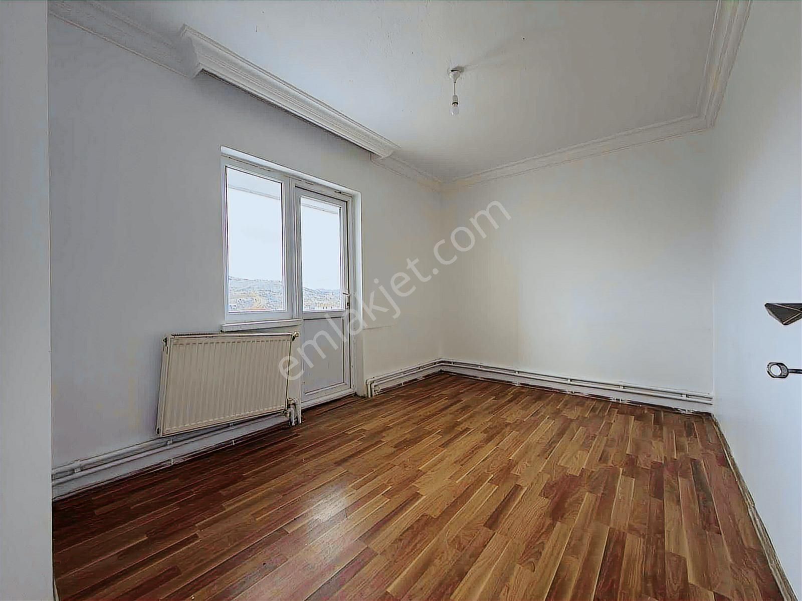 Keskin'den Okul Yakını Ara Kat Asansörlü 3+1 Daire - Görsel 23